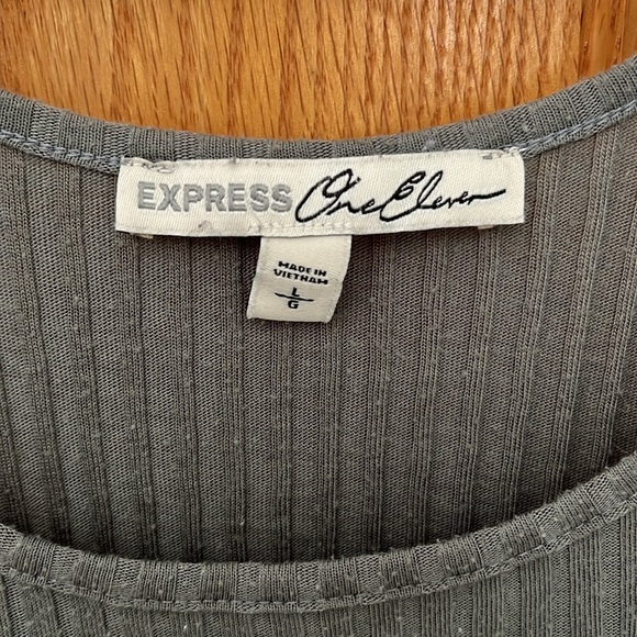 Express one eleven tank top - Picture 2 of 2